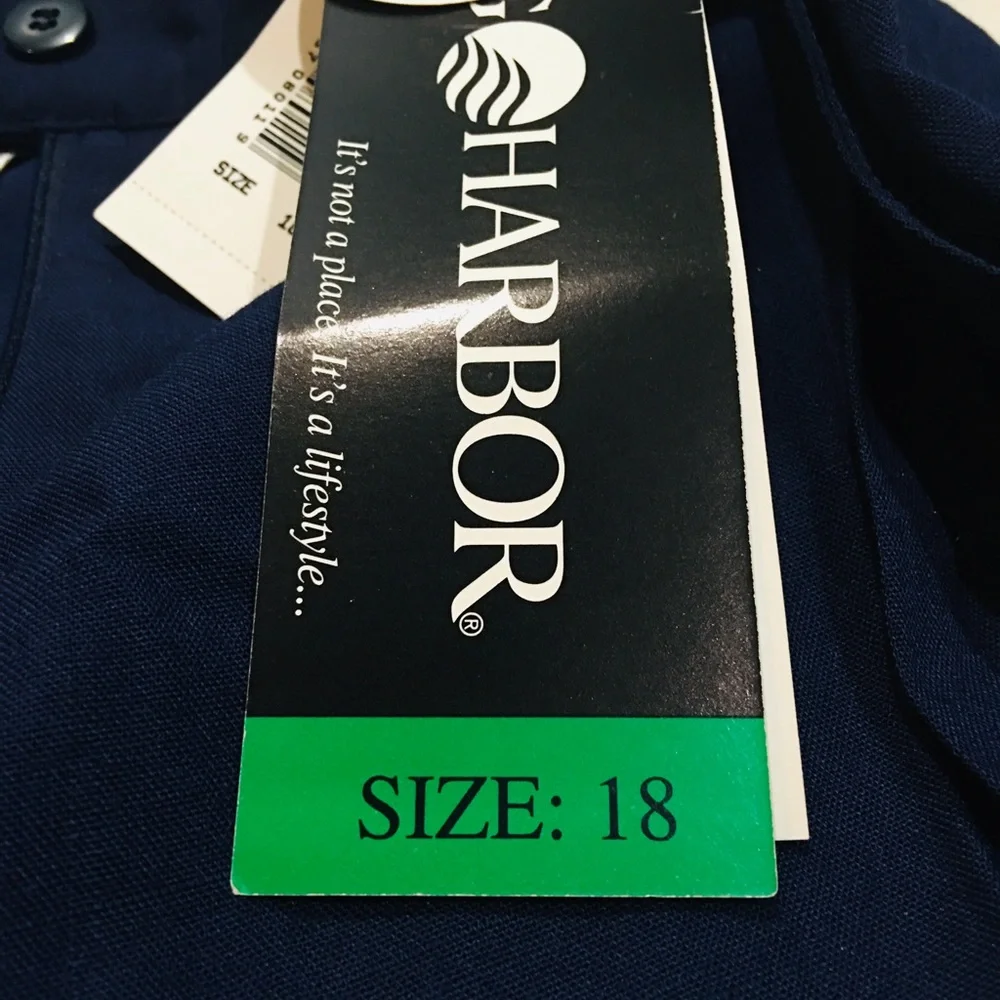 NWT Womens Size XL 18 Sag Harbor Navy Blue Shorts with Belt Loops Elastic Waist